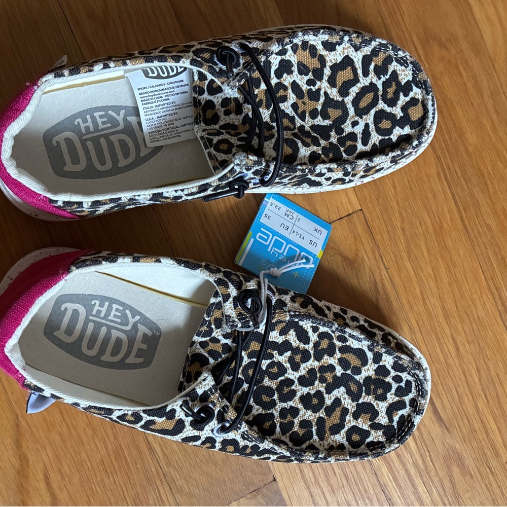 Hey Dude Kids Moccasins in Leopard and Pink